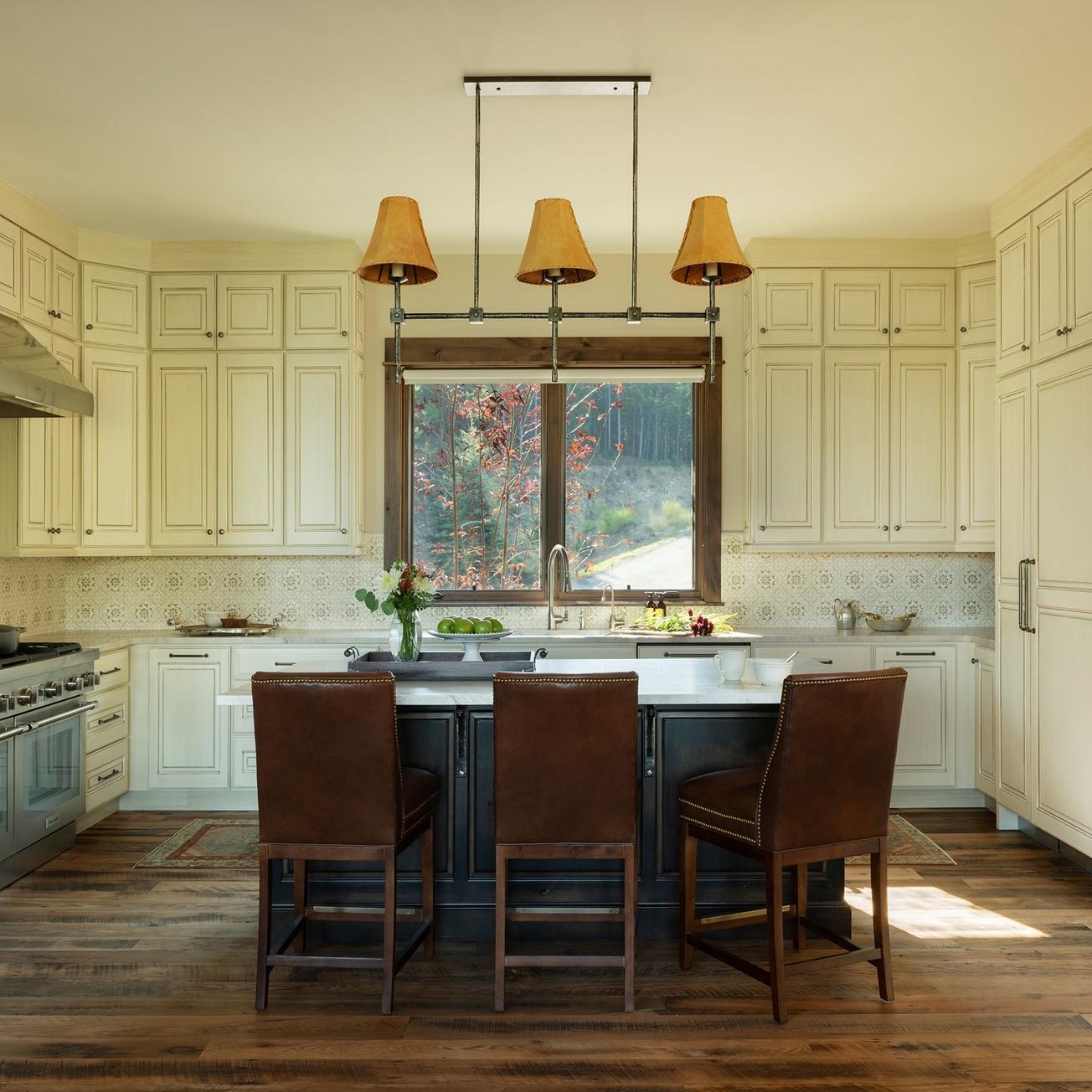 Spanish Peaks Kitchen