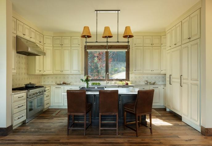 Spanish Peaks Kitchen